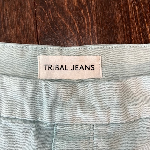 *Aqua* Tribal Jeans Audrey Mid Rise Short Size 10 Aqua Color - Picture 3 of 8